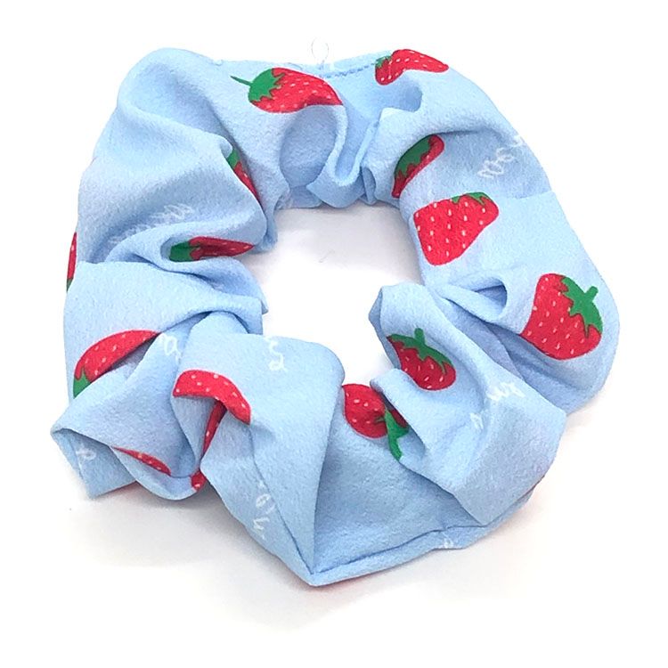 Teenage strawberry large intestine hair band and fresh hair accessory full figure