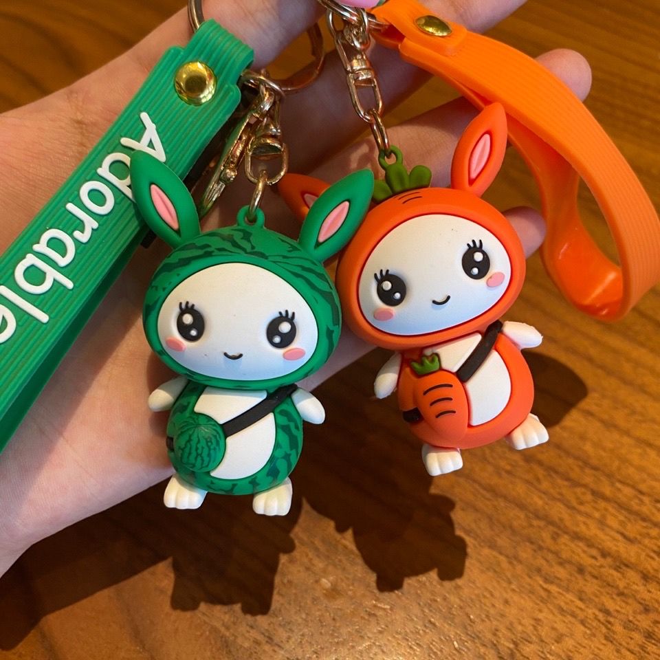 Keychain and string 32