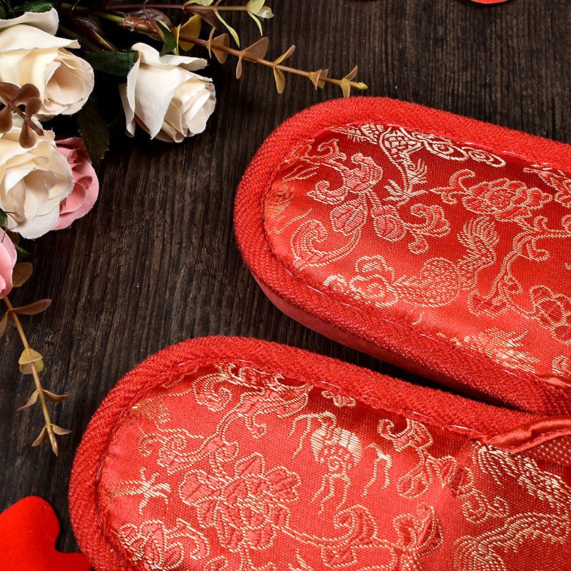 Wholesale of in-stock wedding slippers, wedding supplies, home red open-top husband and wife slippers from the manufacturer Item Picture