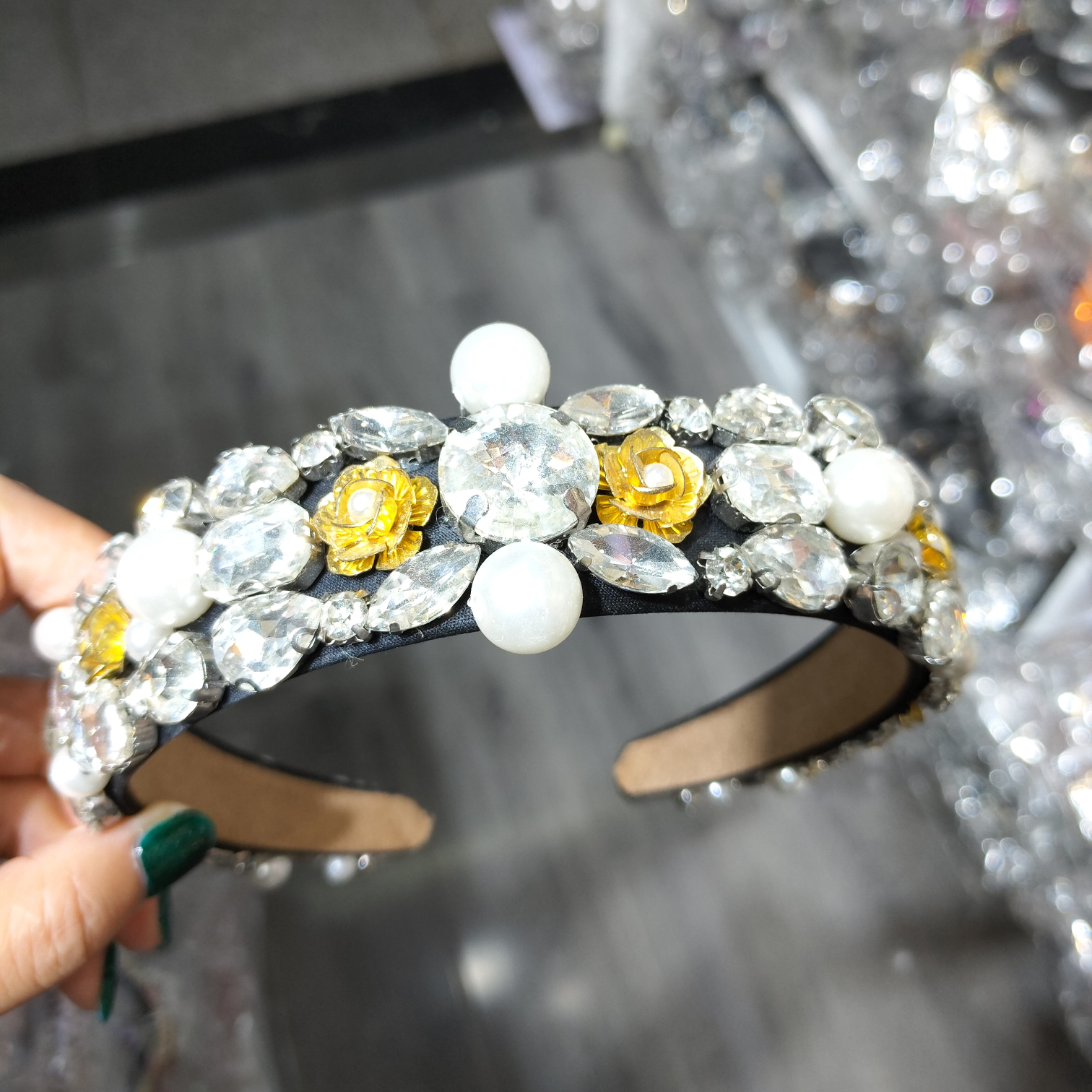 0023新款发箍水钻花朵头扣宽发卡时尚百搭头饰厂家直销一手货源