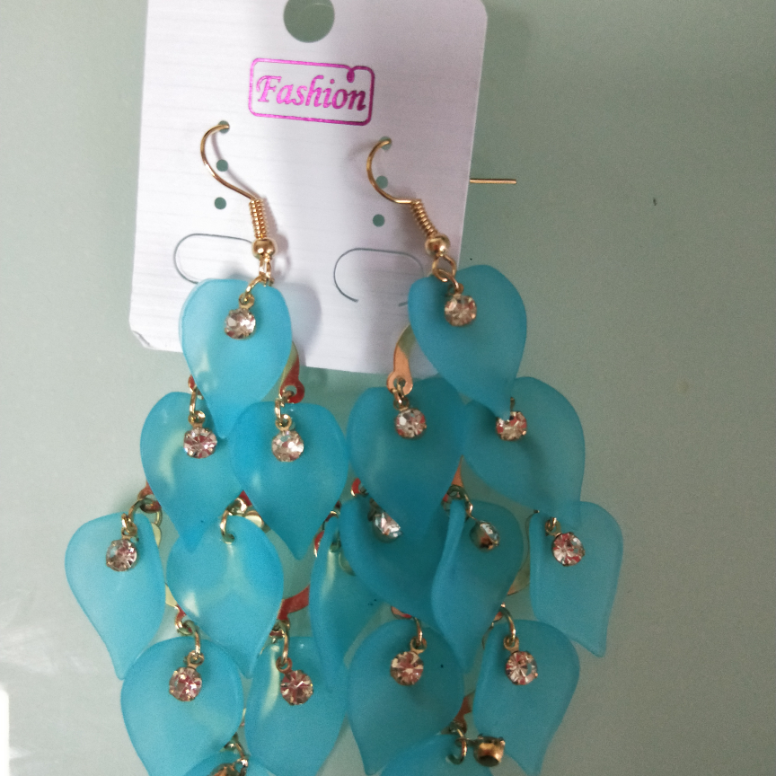 New fashionable and trendy accessory, exquisite Korean-style small electroplated accessory earrings y113