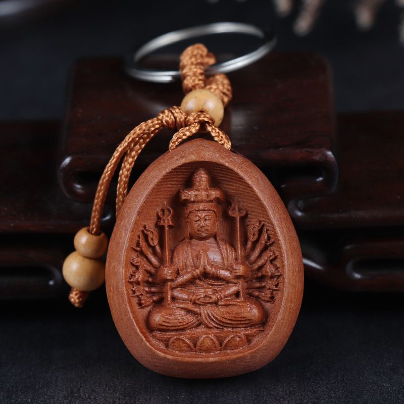 The eight guardian deities of flat keychains are the Thousand-Handed Guanyin