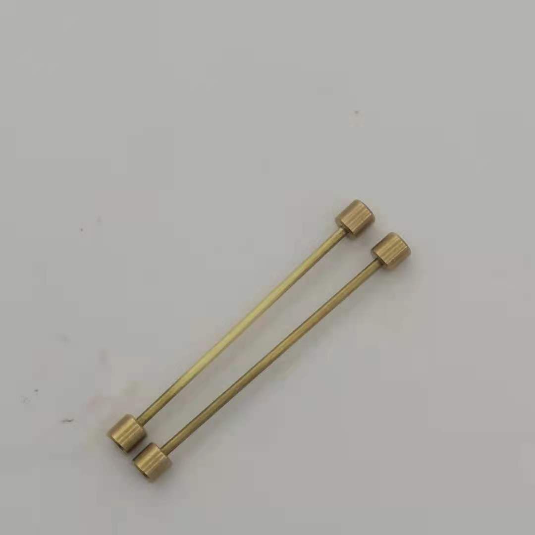High-quality French men's cufflinks, golden crown collar buttons, cufflinks, tie clips and cuffpins details Picture