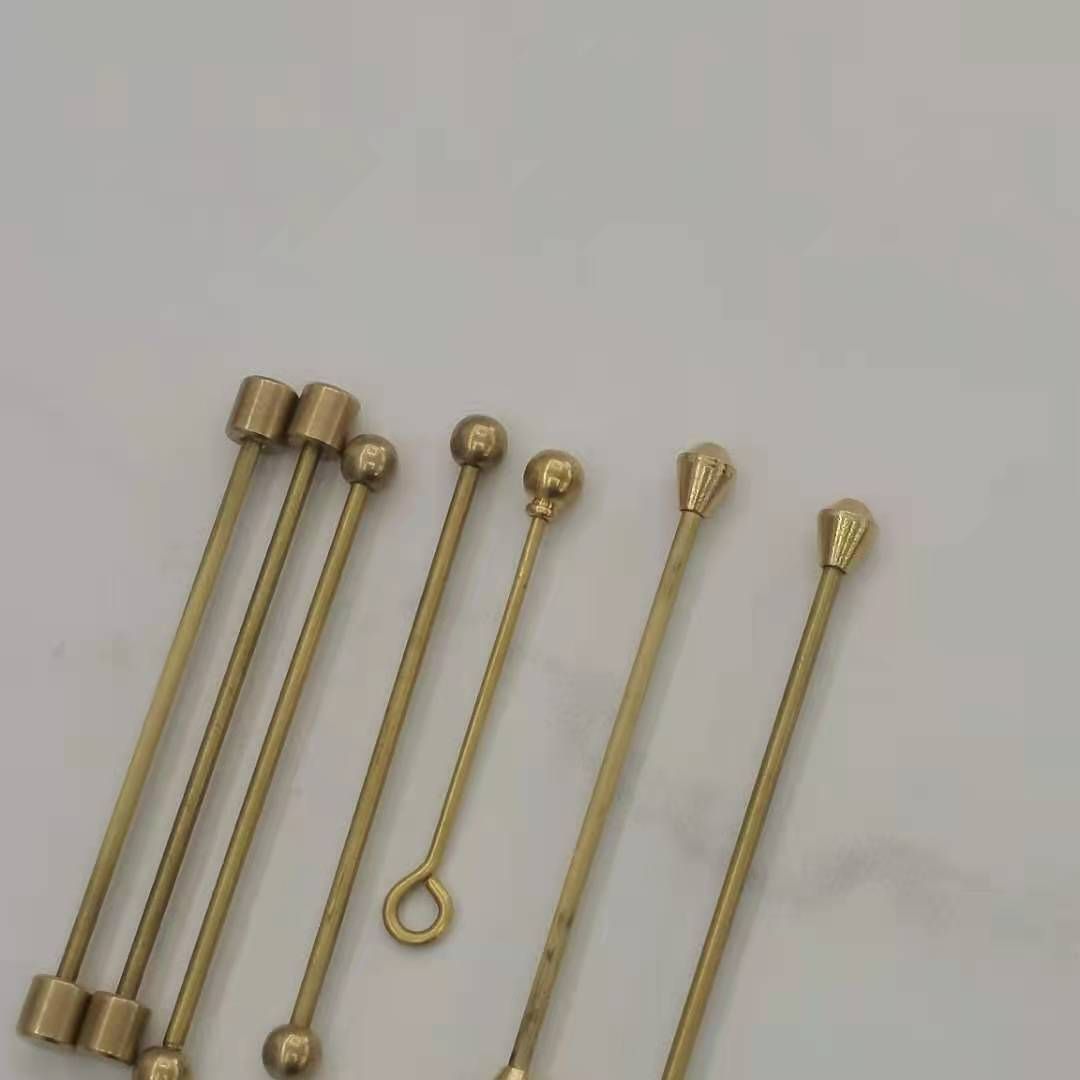 High-quality French men's cufflinks, golden crown collar buttons, cufflinks, tie clips and cuffpins Specification drawing
