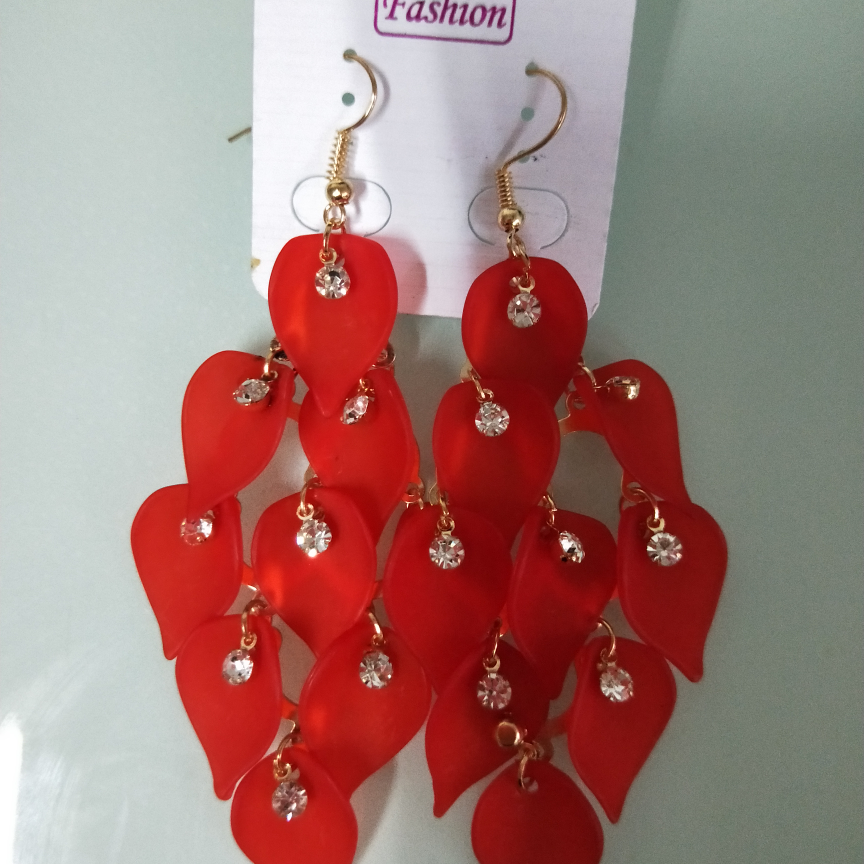 New fashionable and trendy accessory, exquisite Korean-style small electroplated accessory earrings y115