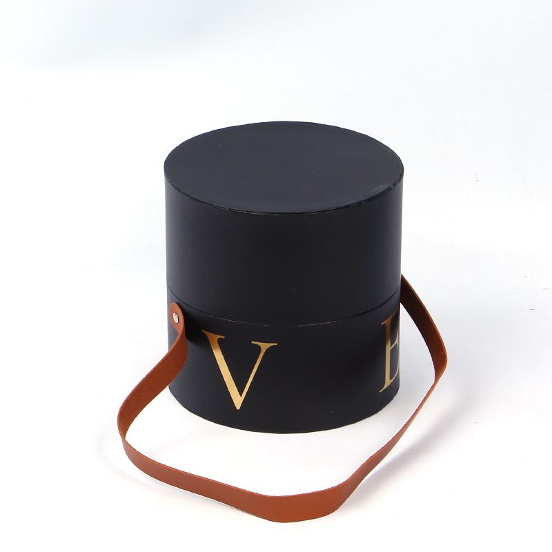 抱抱桶白底实物图