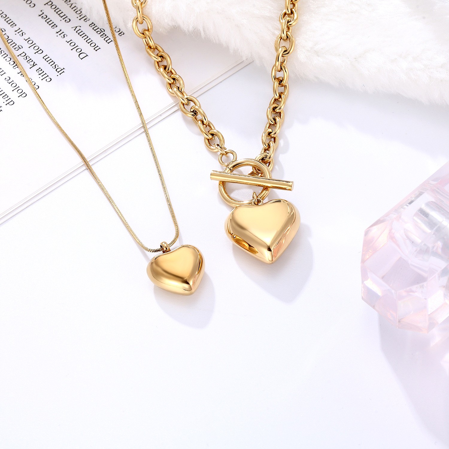Ins-style Chanel jewelry, European and American titanium steel heart collarbone necklace, 14k simple heart-shaped pendant detail image 1