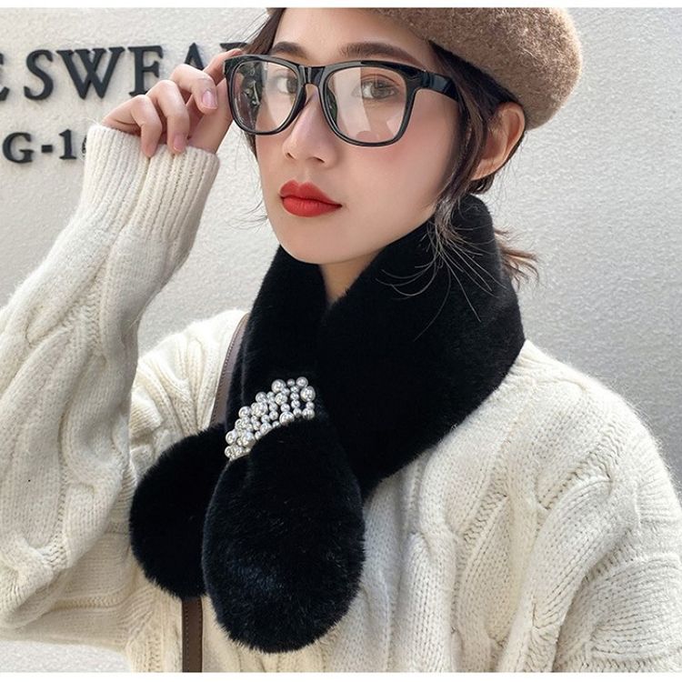 Jane Eyre Silk Thread Pearl Fur collar scarf, winter Korean version warm scarf for women, versatile and cute imitation rex rabbit fur 3218 Application Scenario