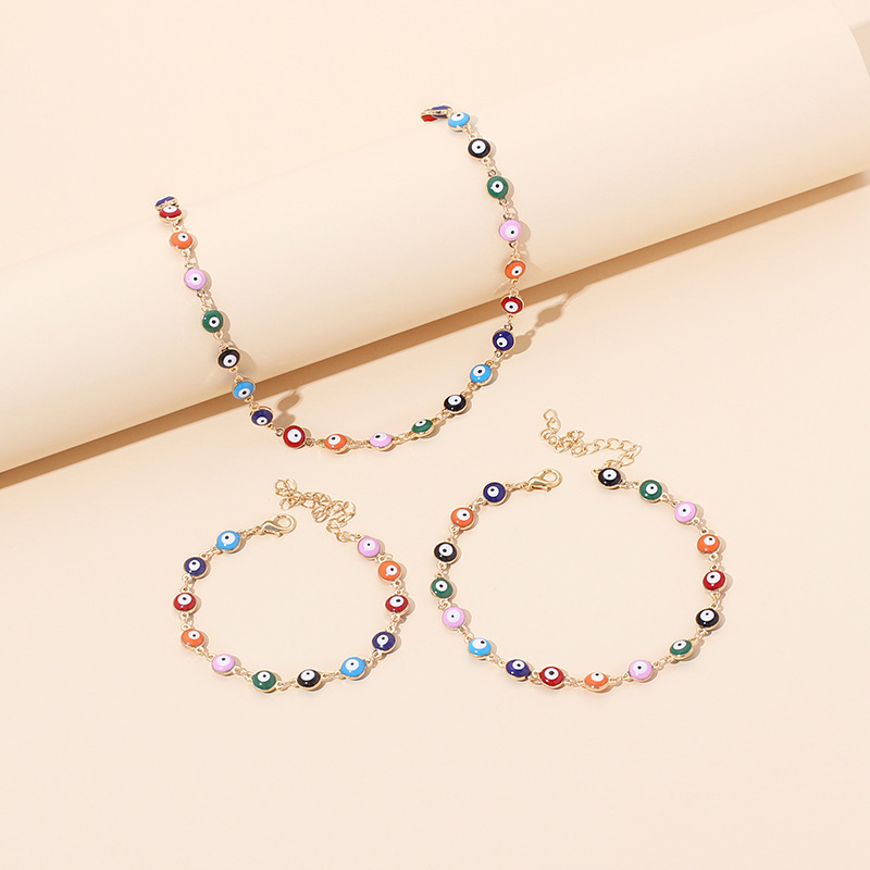 32 New fashion necklaces thumbnail