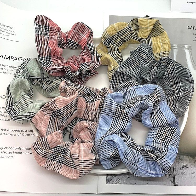 Vertical checkered hair ties for bun hairstyle full figure