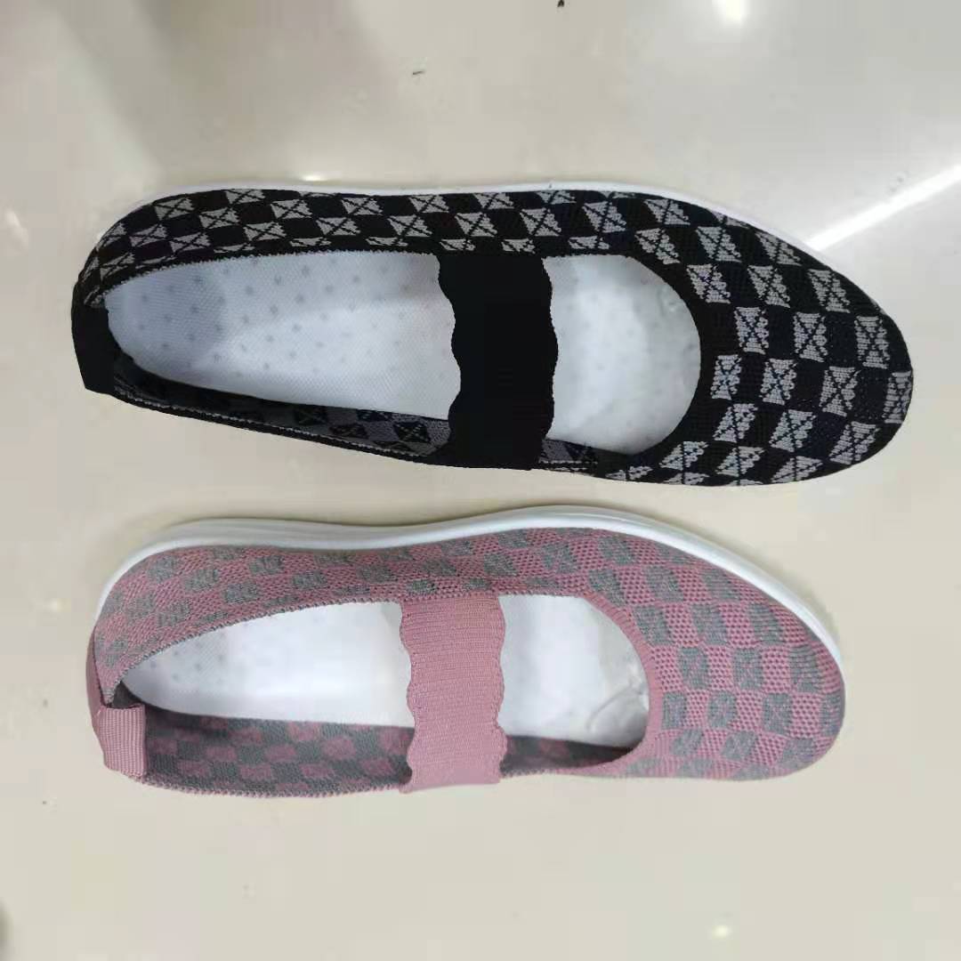 New breathable soft-soled walking shoes for export, Korean-style casual flying woven shoes, custom-made export bestsellers 33 New breathable soft-soled walking shoes for export, Korean-style casual flying woven shoes, custom-made export bestsellers 33