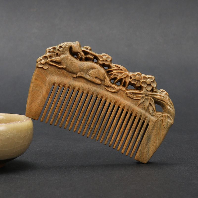 Green sandalwood double-sided carved 10 cm smooth hair comb - Style 2