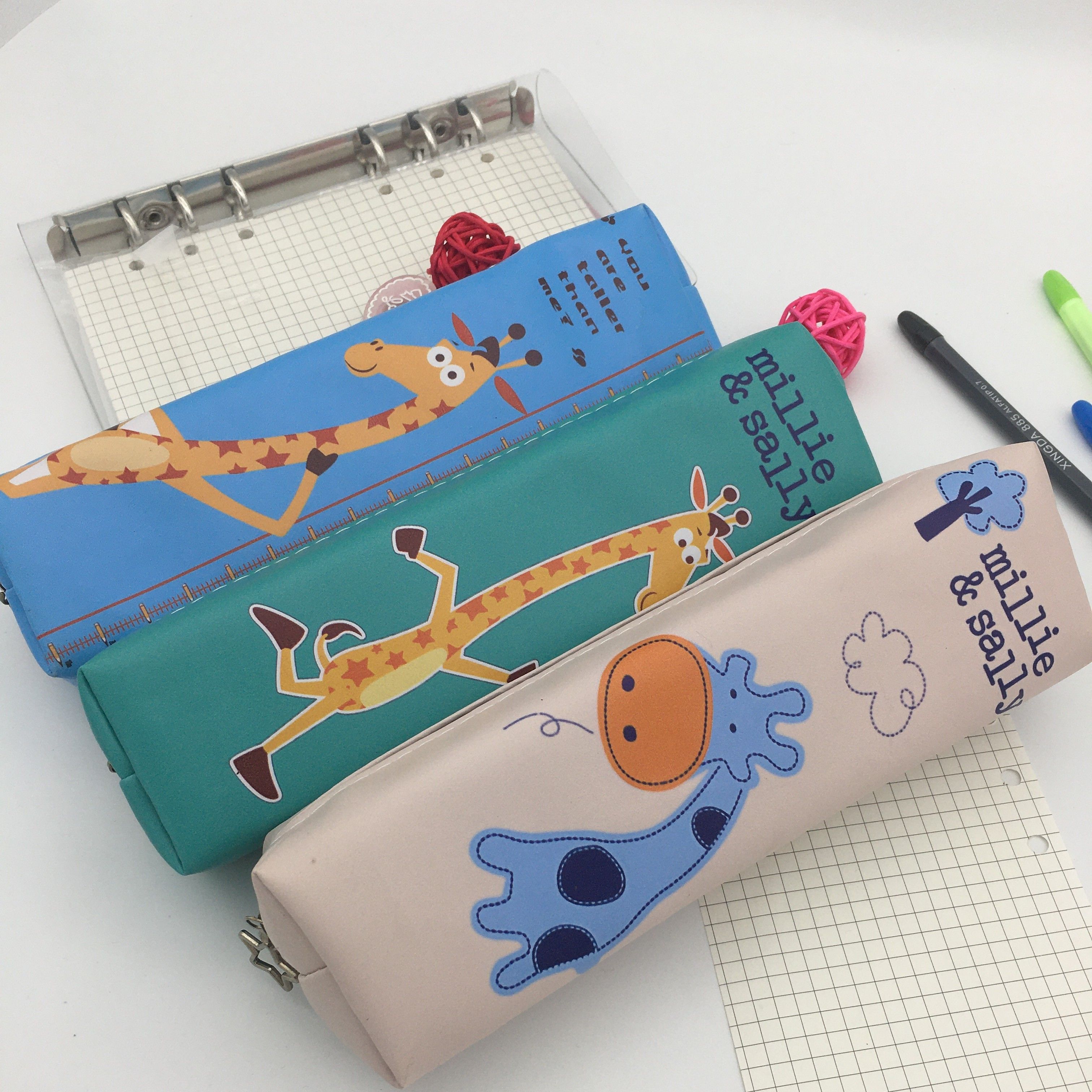 Factory Direct Sales Of Cartoon Simple Animal Student Large-Capacity Pen Cases In Stock, With A Variety Of Colors And Styles details Picture