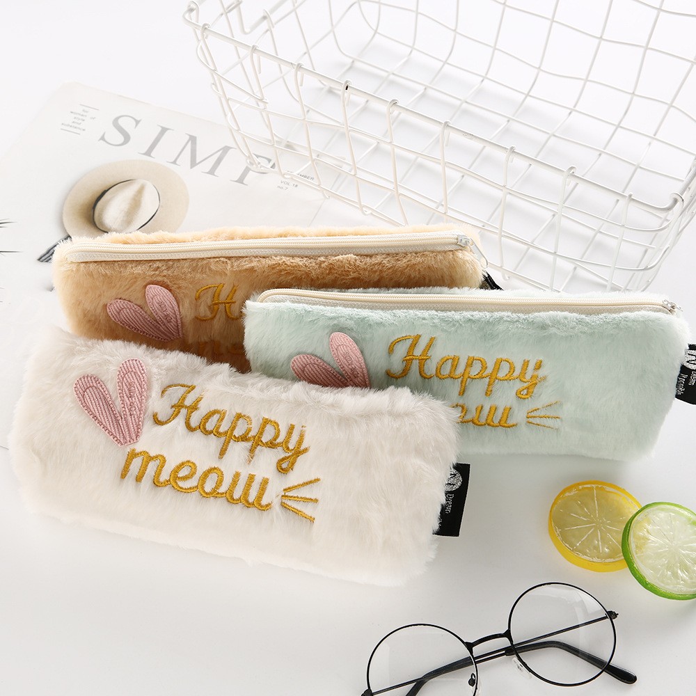 Customized Wholesale Of Large-Capacity Student Stationery Bags And Pencil Cases With Plush Rabbit Ears For Autumn And Winter Item Picture