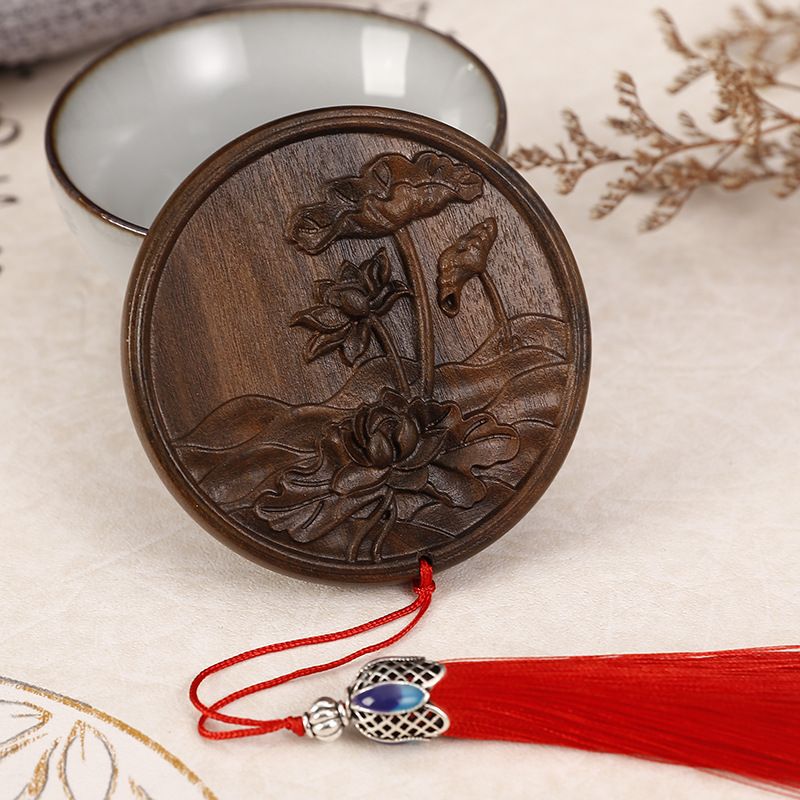 Chenguibao Carved portable round makeup mirror Lotus Pond