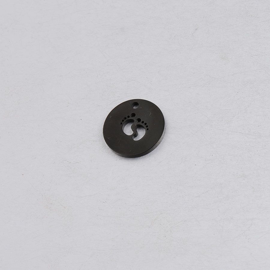 15mm round hollowed-out baby foot sole round pendant DIY, non-fading