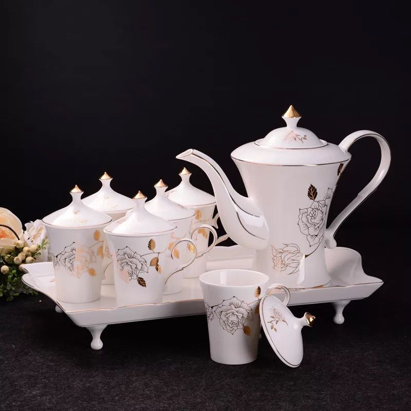 Ceramic water sets, ceramic kettles, ceramic cup LIDS, cups with LIDS, tea sets, coffee sets, gifts, suitable for the living room Application Scenario
