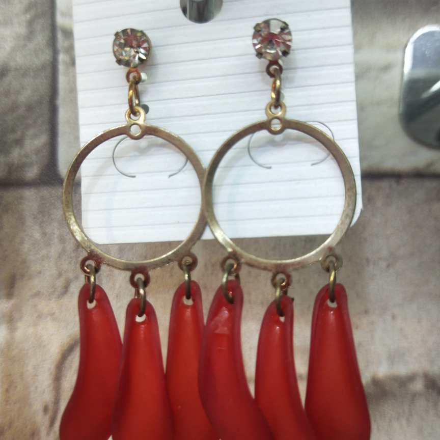 New fashionable and trendy accessories, exquisite and small electroplated earrings, s32 National Trend series