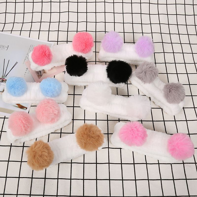 厂家直销韩版可爱熊猫毛球束发带运动化妆美容头巾 手工发箍头饰图