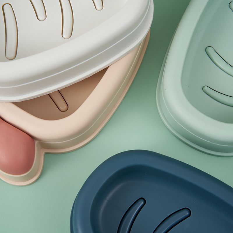 Radish soap box, creative soap rack, no-hole soap storage rack, soap box, draining bathroom soap rack Application Scenario
