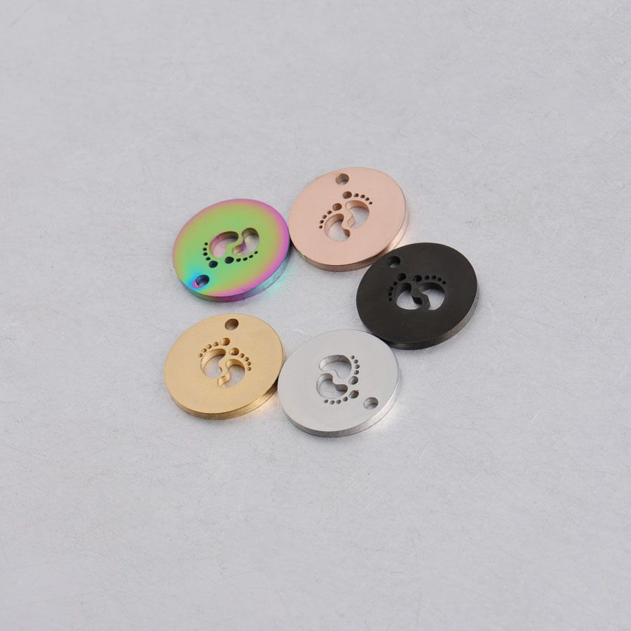 15mm round hollowed-out baby foot sole round pendant DIY, non-fading Specification image