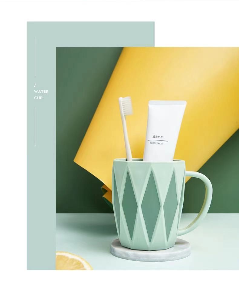 New household couple diamond-shaped mouthwash cups, creative plastic student dormitory brushing cups, and personalized bathroom washbasin cups pic 4