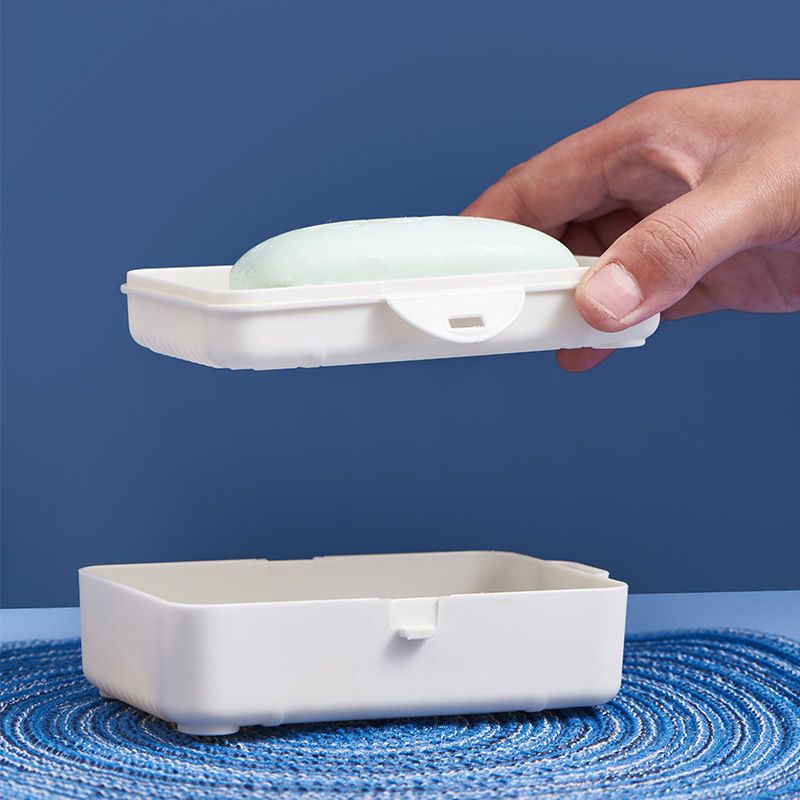 Creative portable suitcase soap box, travel double-layer waterproof soap box, plastic draining handmade soap storage box Application Scenario