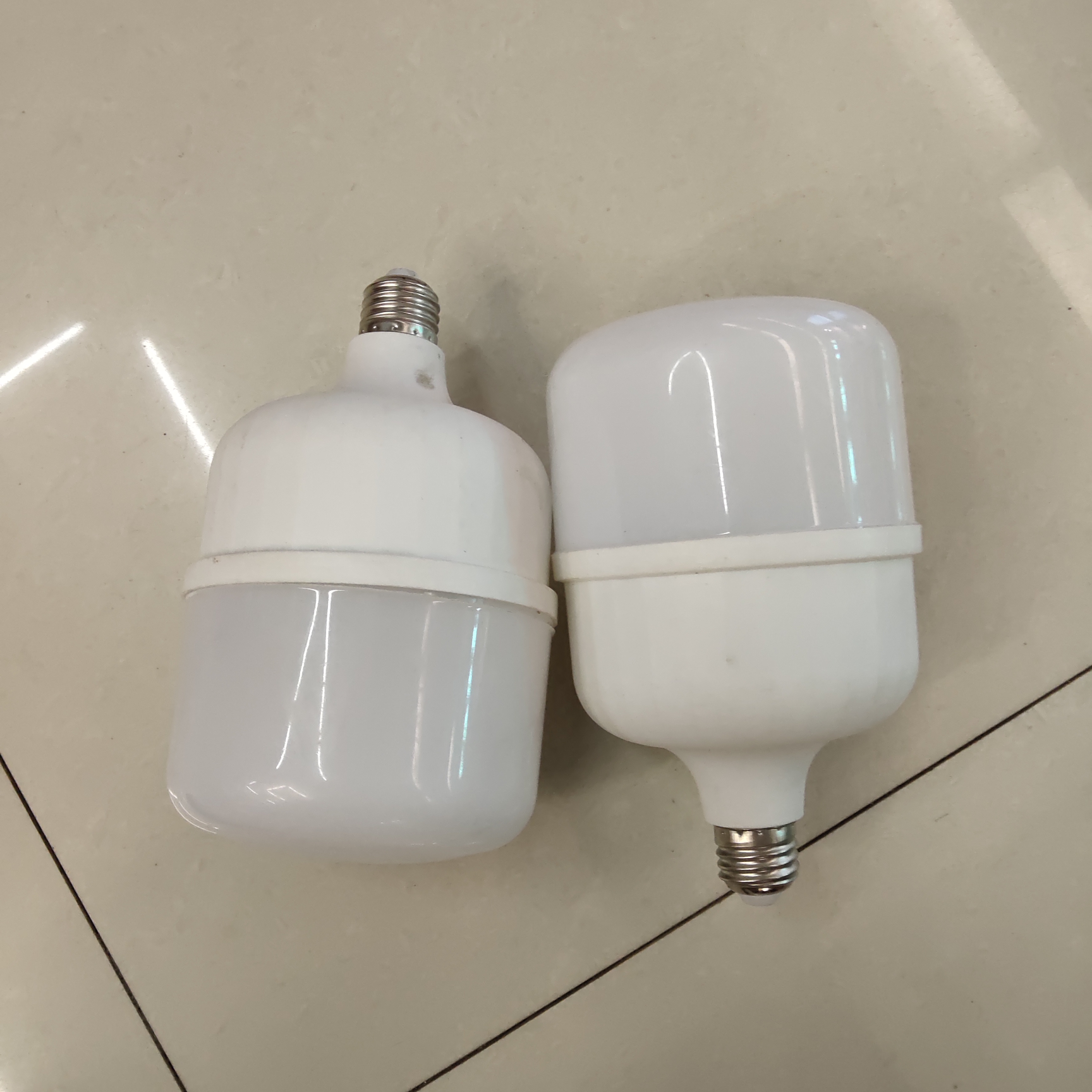 50w灯泡