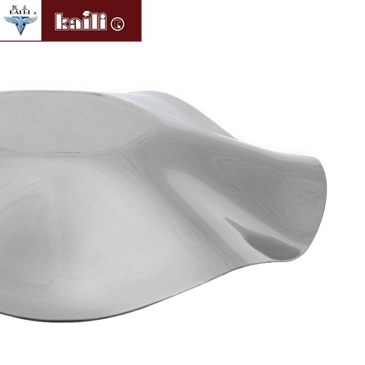 Stainless steel lotus leaf fruit plate, pastry plate, fruit plate tray, creative candy, snack and dried fruit plate Application Scenario