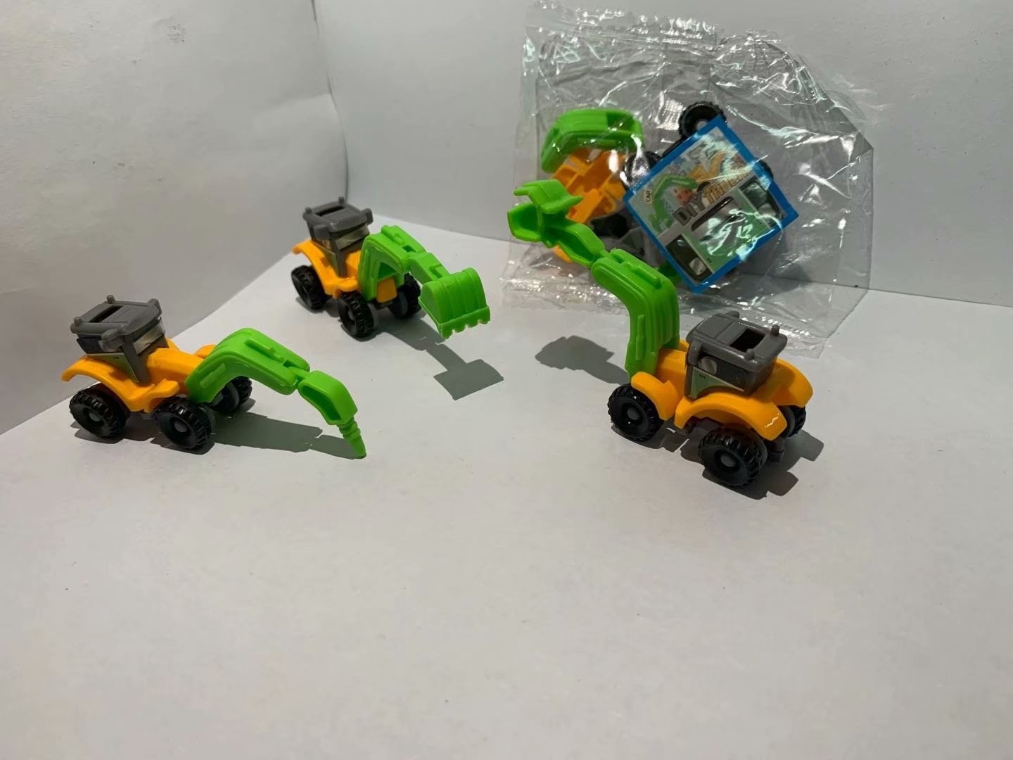 益智拼装积木工程车运输车扭蛋蛋壳扭蛋机礼品赠品小玩具开发智力动手能力详情3