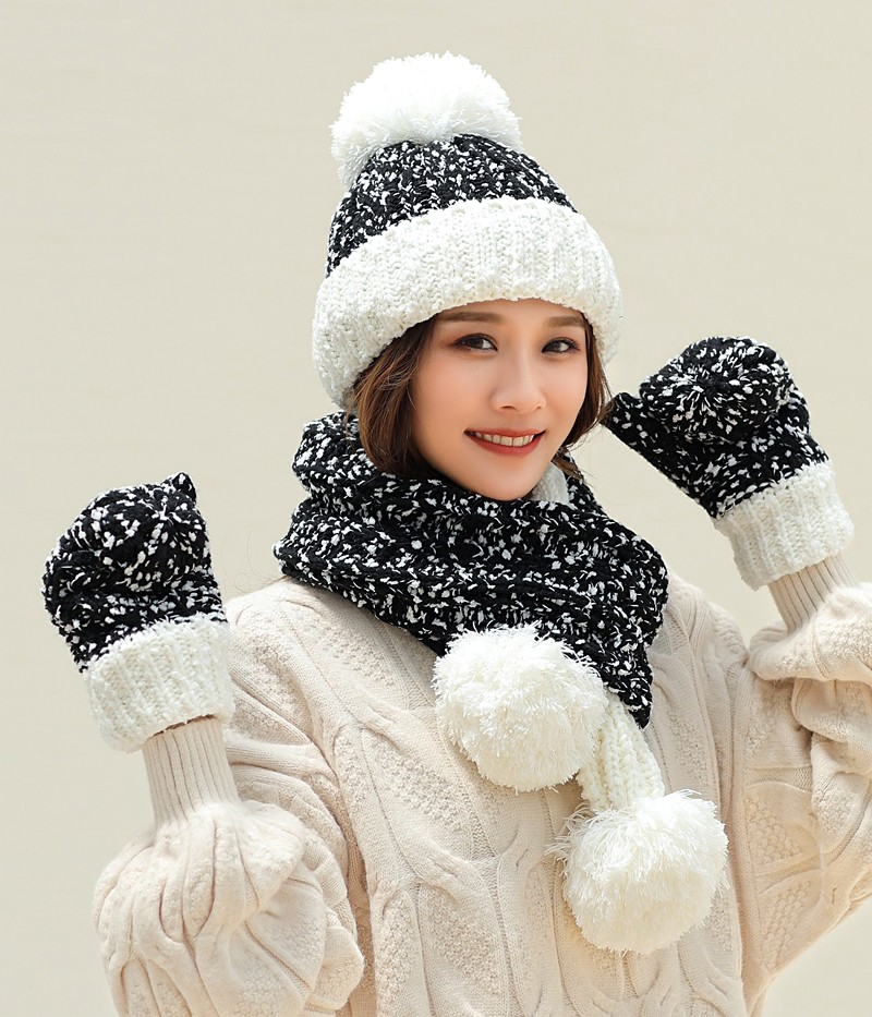 Jane Eyre Silk Connection [3-piece Set] Hat for Girls in Winter, Korean version, Versatile for Students, Woolen Hat for Girls, Sweet and cute, Knitted Hat for Ear protection and Warmth detail image 7