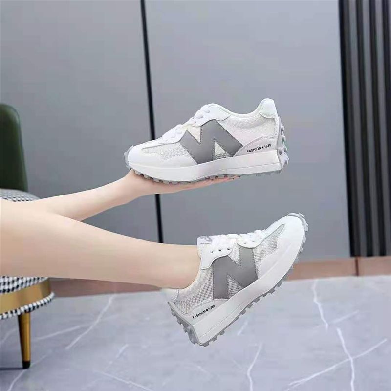 Design Sense French Small High Heels Women's Slender Heels 2021 New Spring Nude Temperament Niche Single Shoes 93