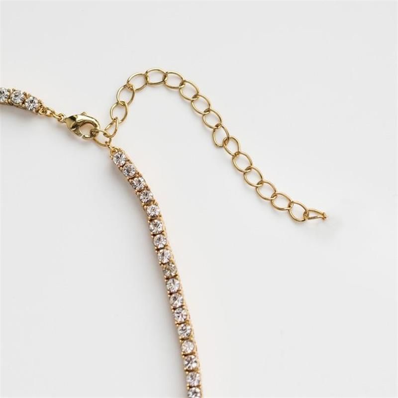 Zircon claw collarbone chain color preservation accessory minimalist style bracelet does not fade Application Scenario