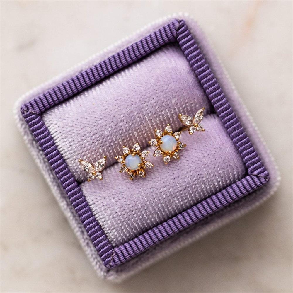 European and American accessories, small flower-shaped earrings, zircon small butterfly stud earrings, do not fade