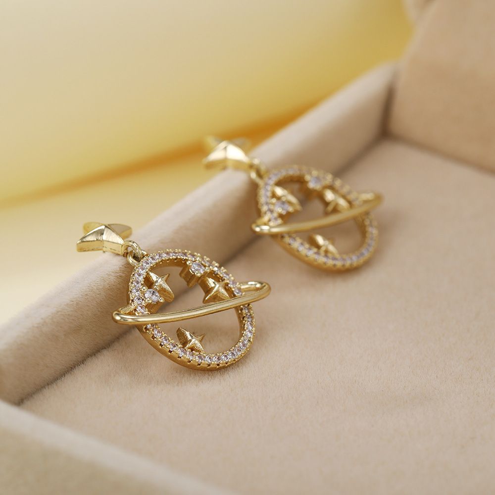 Korean version creative Planet earrings with micro-inlaid cosmic planet earrings do not fade Application Scenario