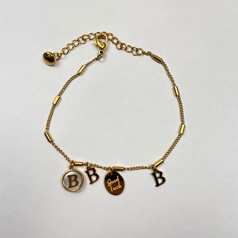 字母吊坠母贝钛钢手链韩版字母批发饰品腊梅详情图7