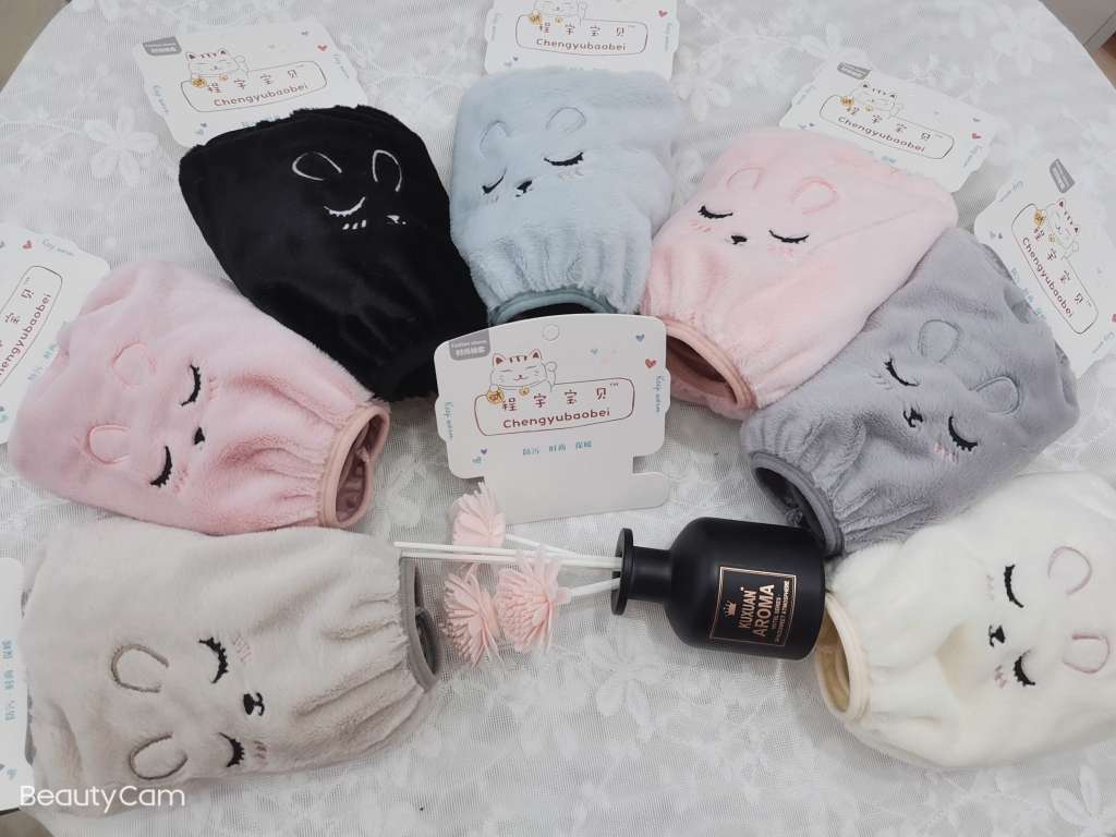 Rabbit Hair Sleeve details Picture