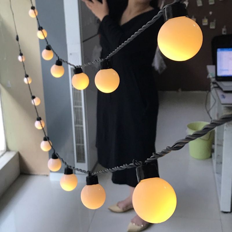LED color lights, 3.5 cm black wire spherical lights, flashing lights, outdoor courtyard, fully waterproof, wedding and Christmas decorative light strings details Picture