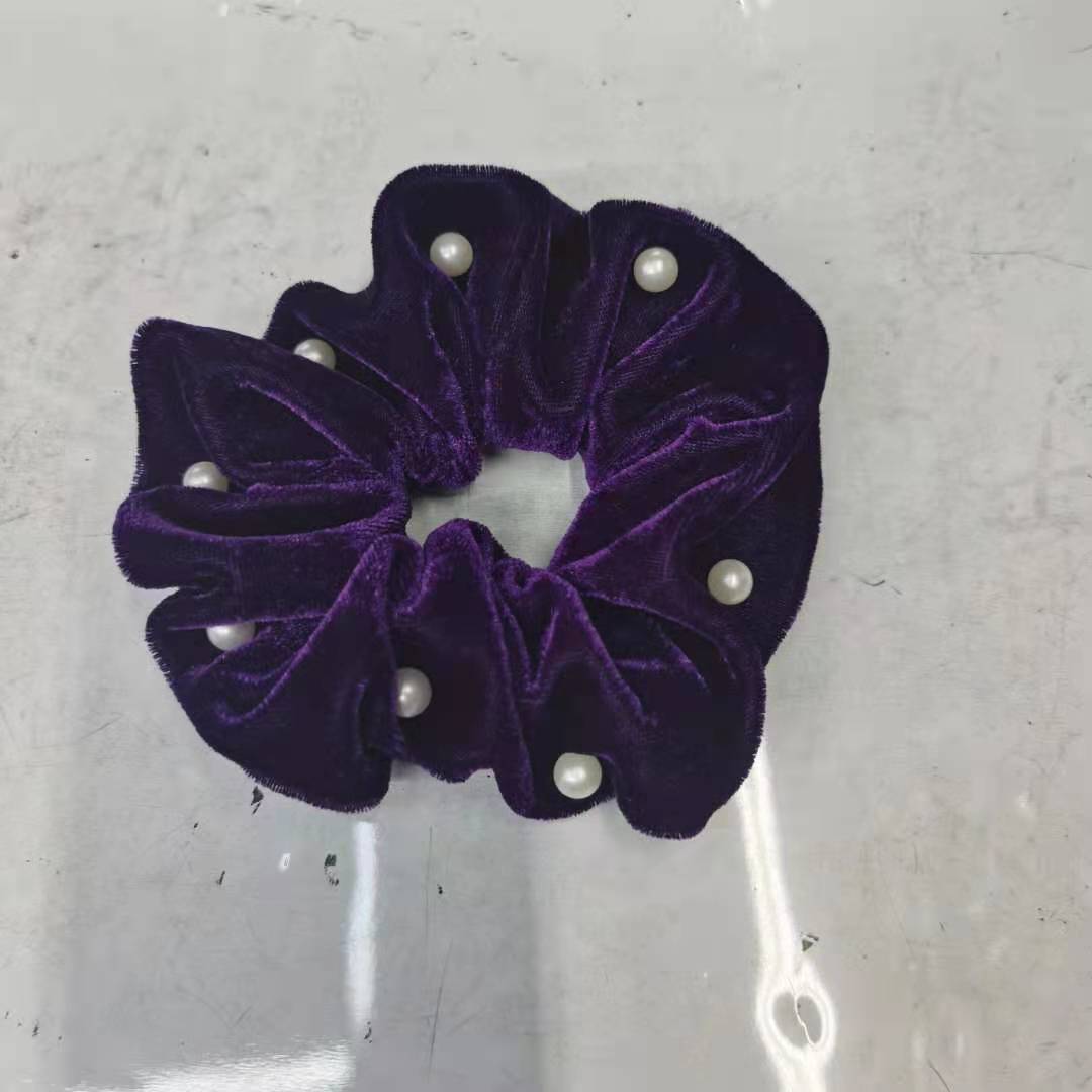 Purple elastic flannelette with pearl head ring 46