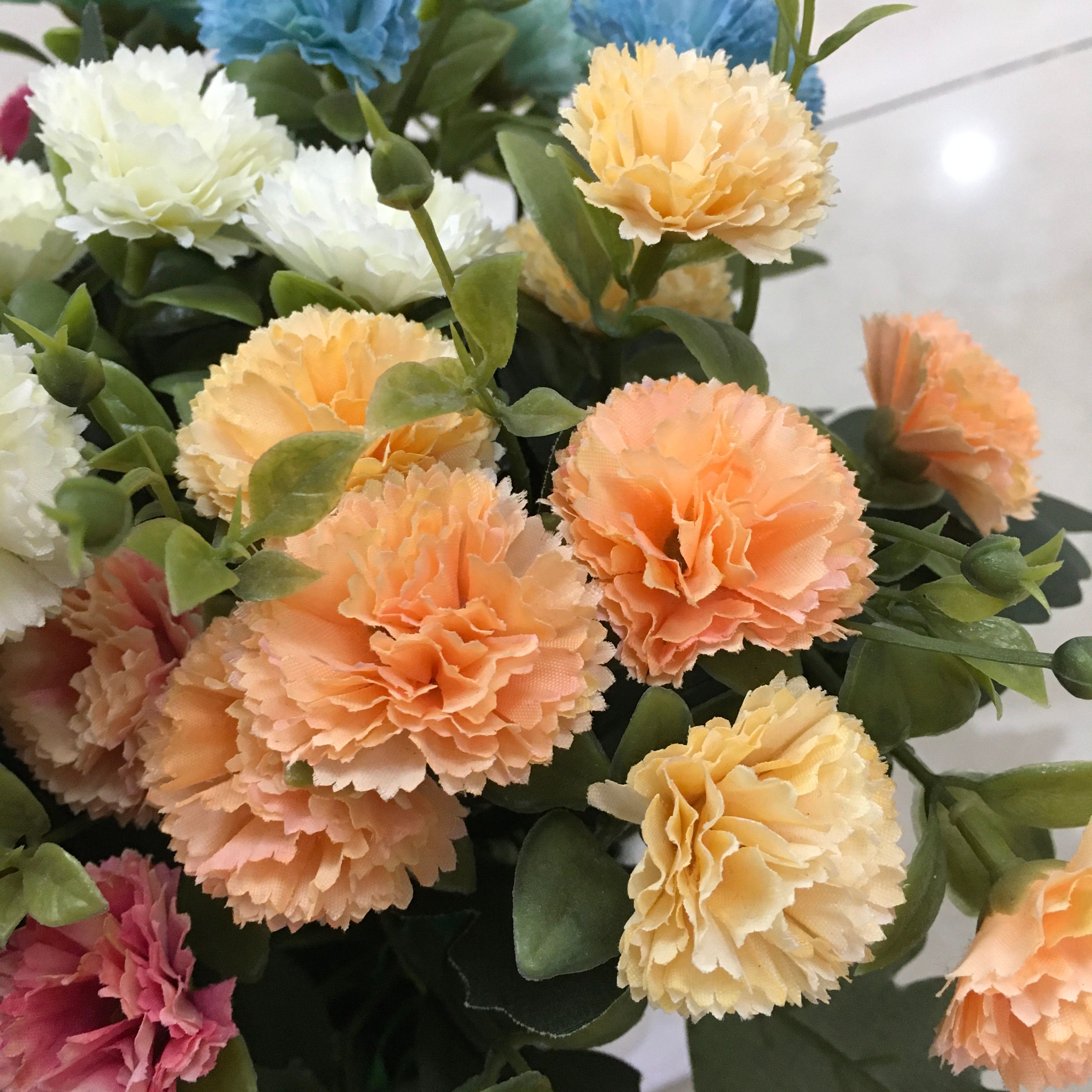 Lili artificial flower bouquets, artificial flowers for outdoor living room decoration, 5-pronged 10-head crown lilac wholesale Specification image