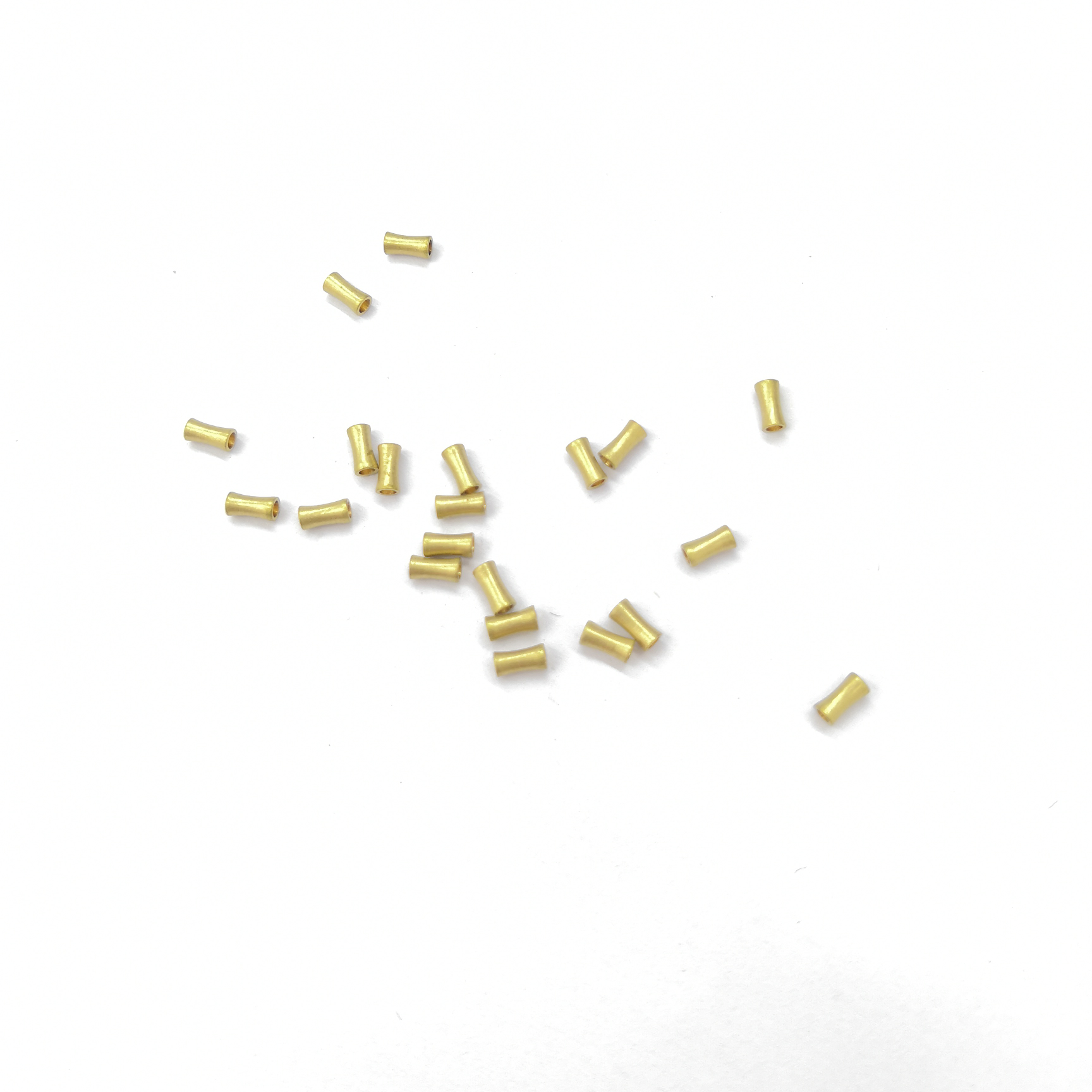 TW00350 concave curved through hole pipe