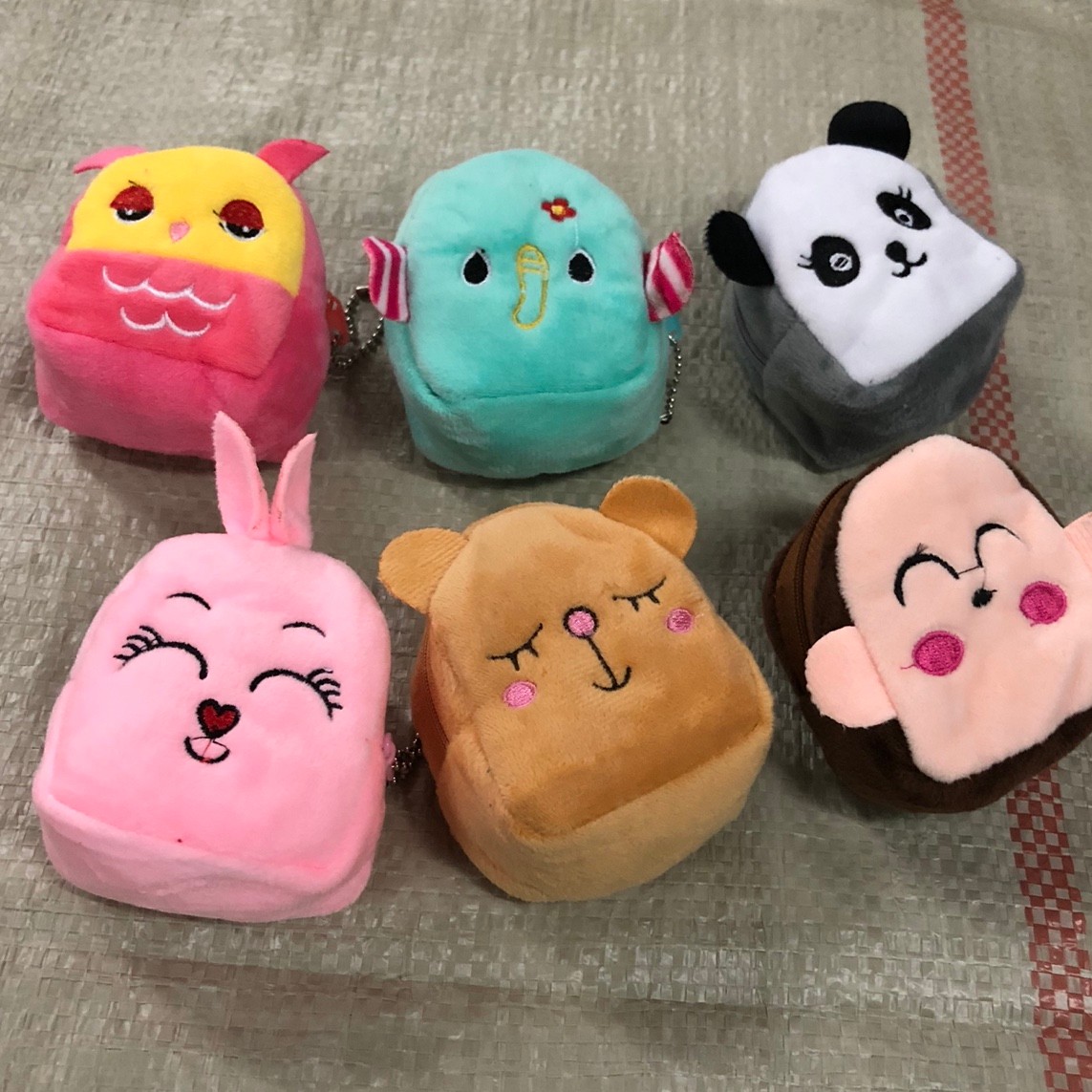 刺绣小钱包立体小书包零钱包卡通儿童钱包零钱包钥匙扣包立体钱包小书包详情图2