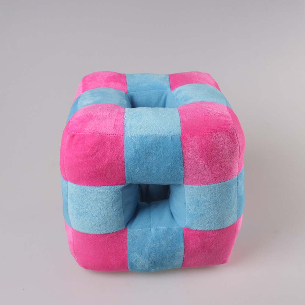 9-compartment plush toy cushions for export detail image 1