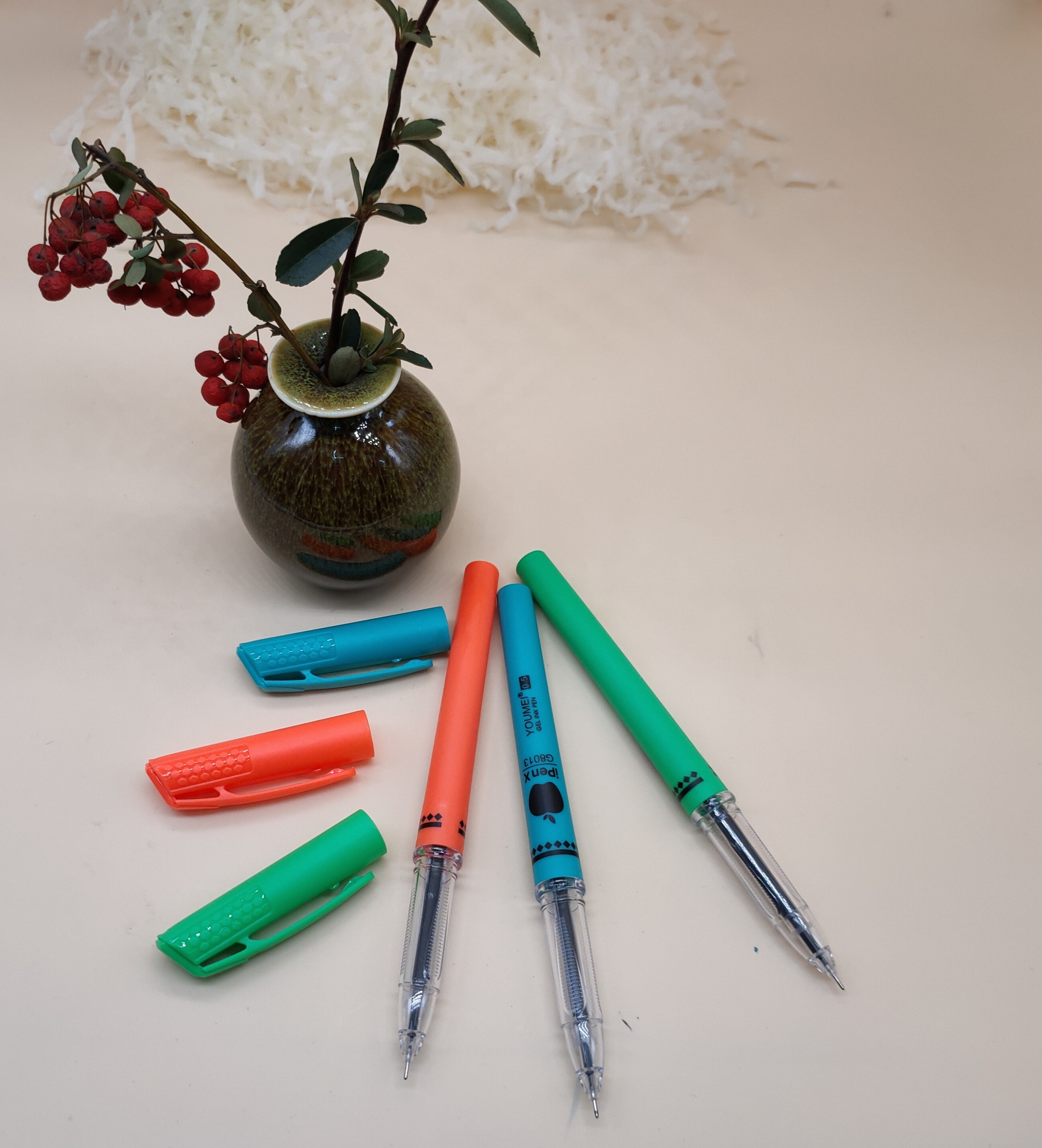 新款中性笔书写流畅适合办公学生签字笔流行学生中性笔 0.5mm详情4