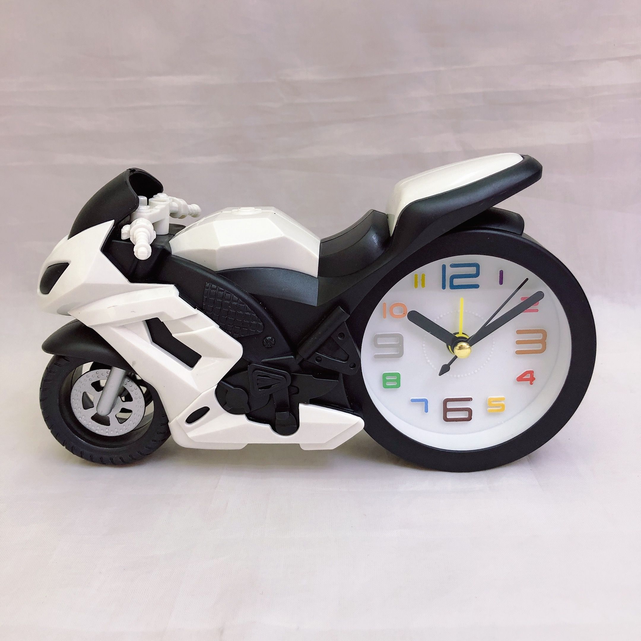 复古摩托车时尚闹钟个性创意儿童玩具造型礼品摆件细节图