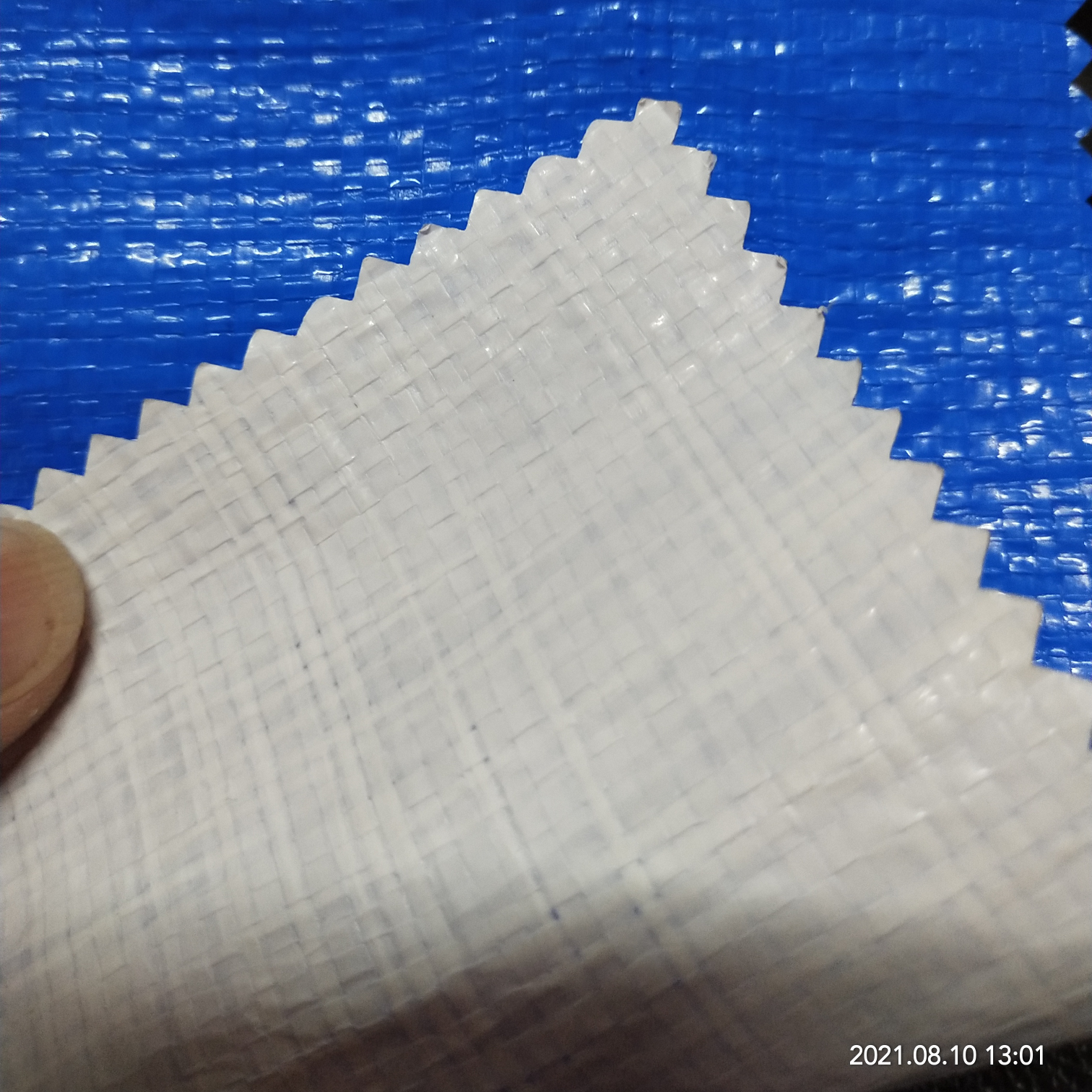 双面淋膜185克蓝白PE防水布  塑料编织布  适用于花房篷布 汽车篷布 帐篷底布 各种手提袋  收纳箱专用面料