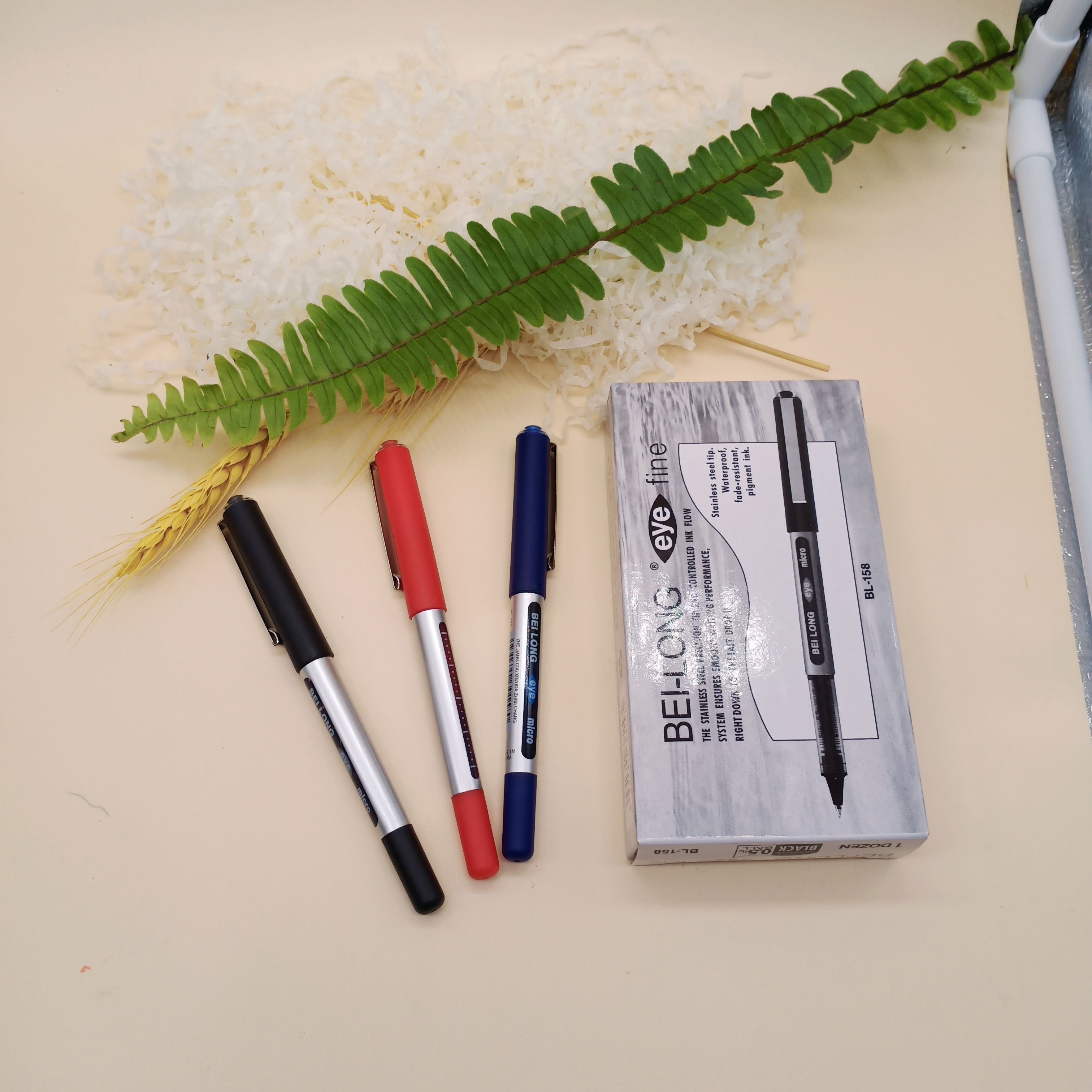 义乌好货 直液式走珠笔办公用品学生文具中性笔大容量针管头水笔0.5mm详情图2