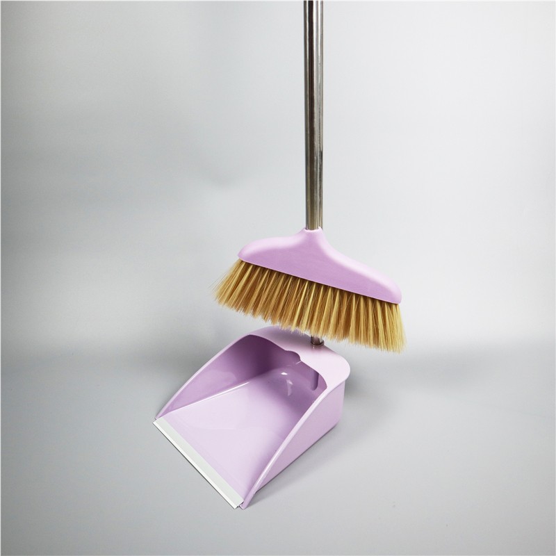 Broom And Dustpan Combination Set Home Application Scenario