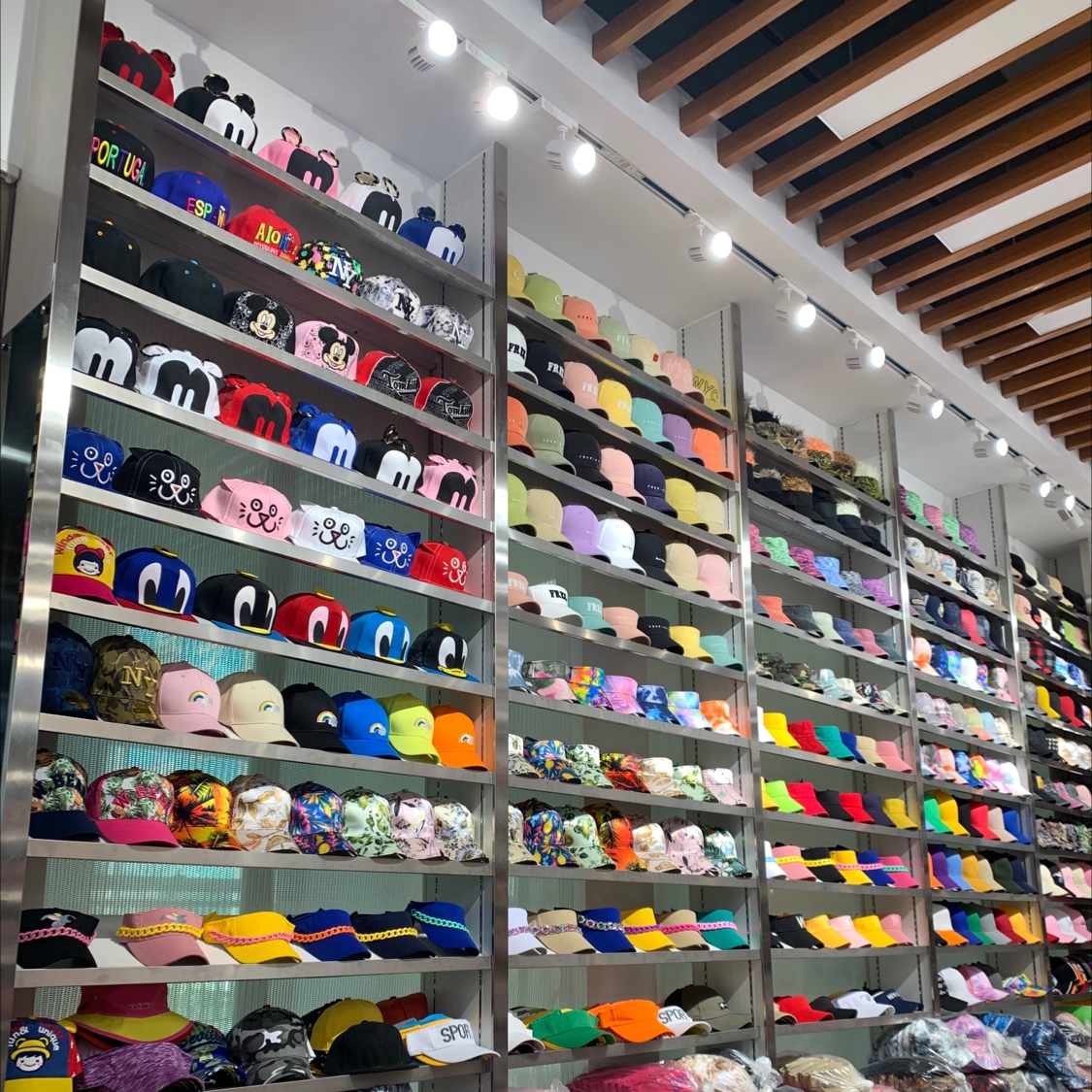 Qingdao Huakai Hat Art describe pic - 1