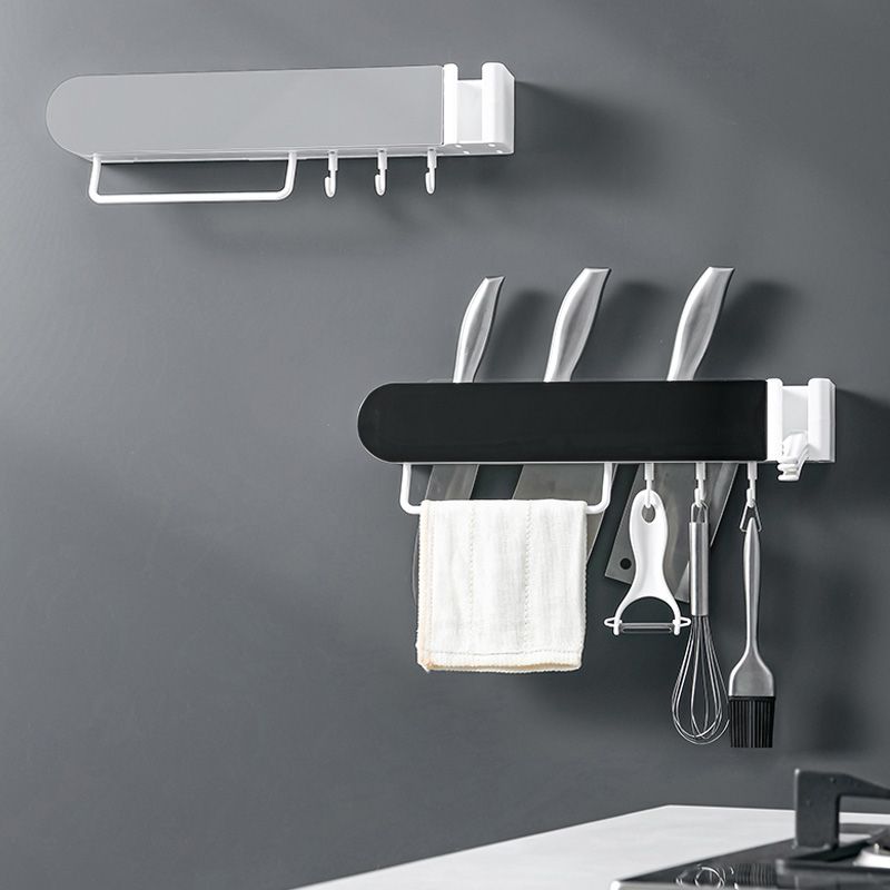 Daily necessities, kitchen storage, wall-mounted plastic knife rack, Japanese fruits, a comprehensive list of household items, simple and no need for drilling Application Scenario